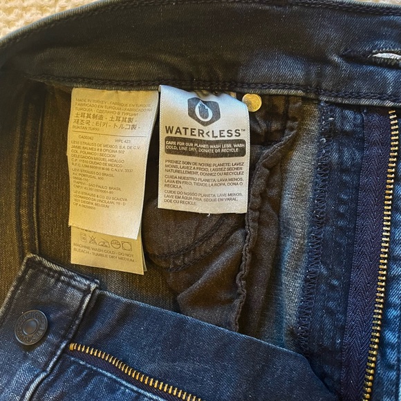 Levi’s high rise jeans - Dark Blue - 28 - Picture 4 of 5